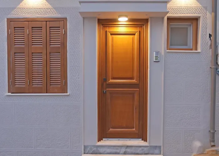 Siroa Atrium Apartment Ermoupoli